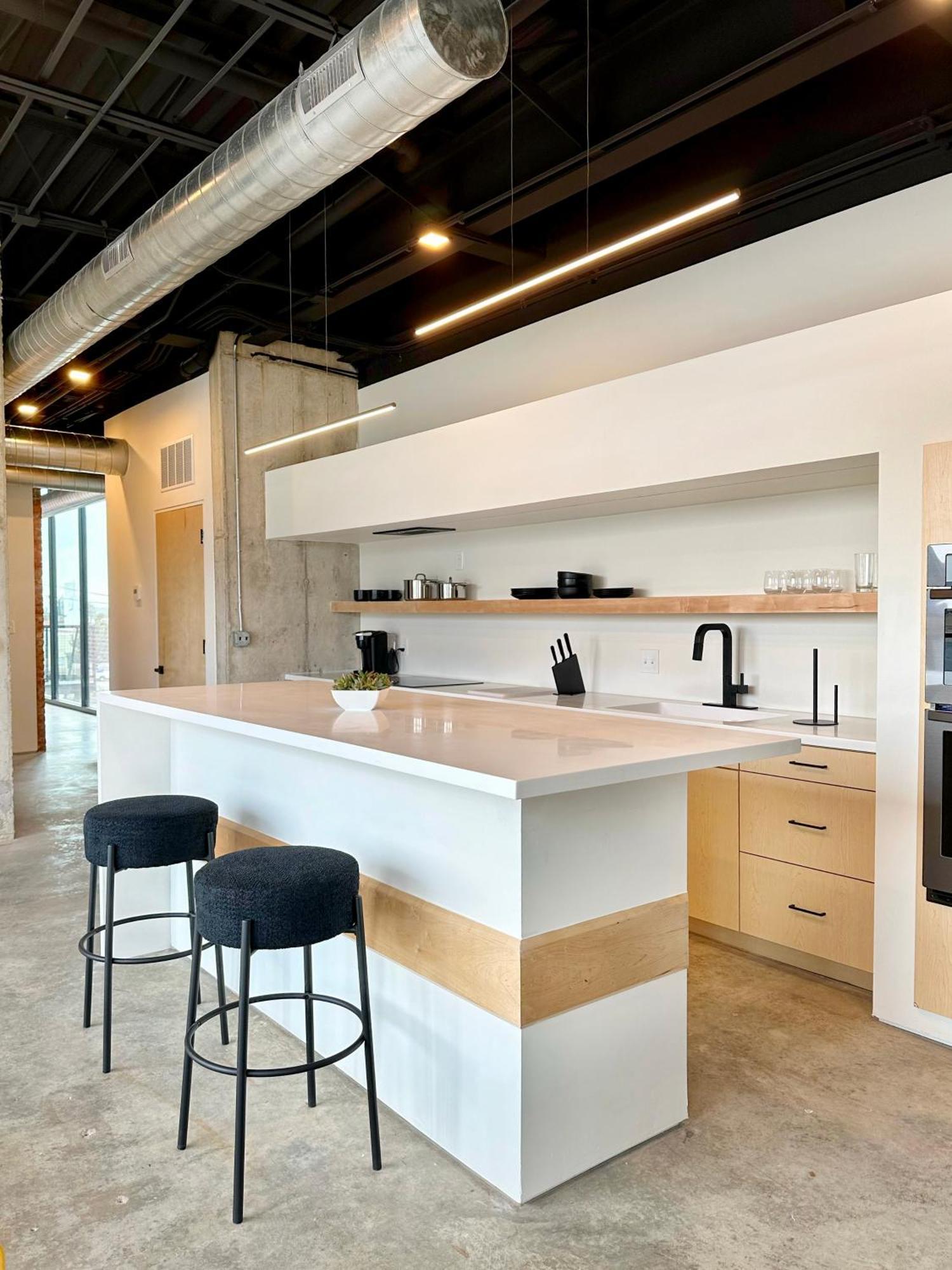 Left Frame Lofts Apartment Oklahoma City Exterior photo