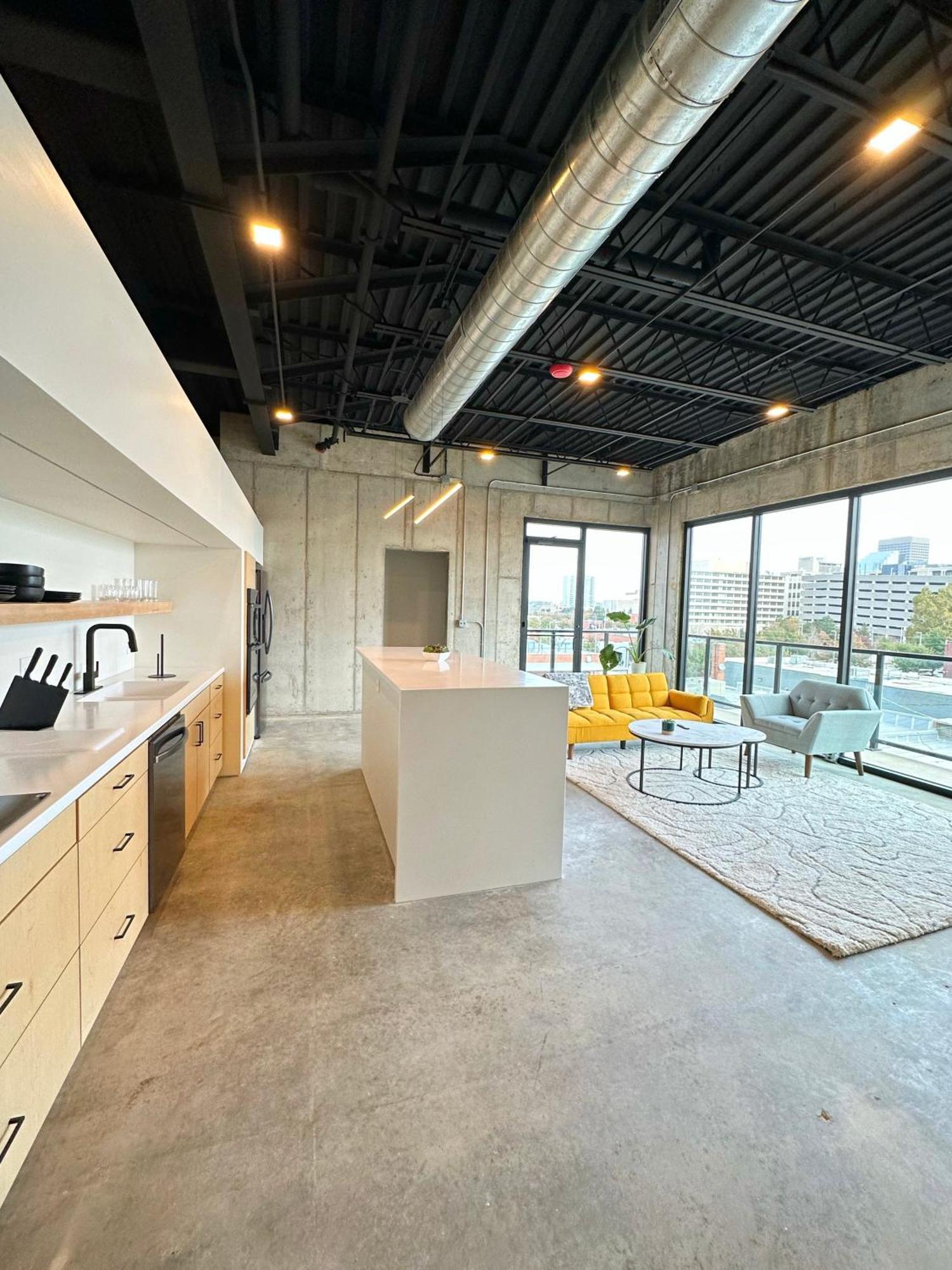 Left Frame Lofts Apartment Oklahoma City Exterior photo